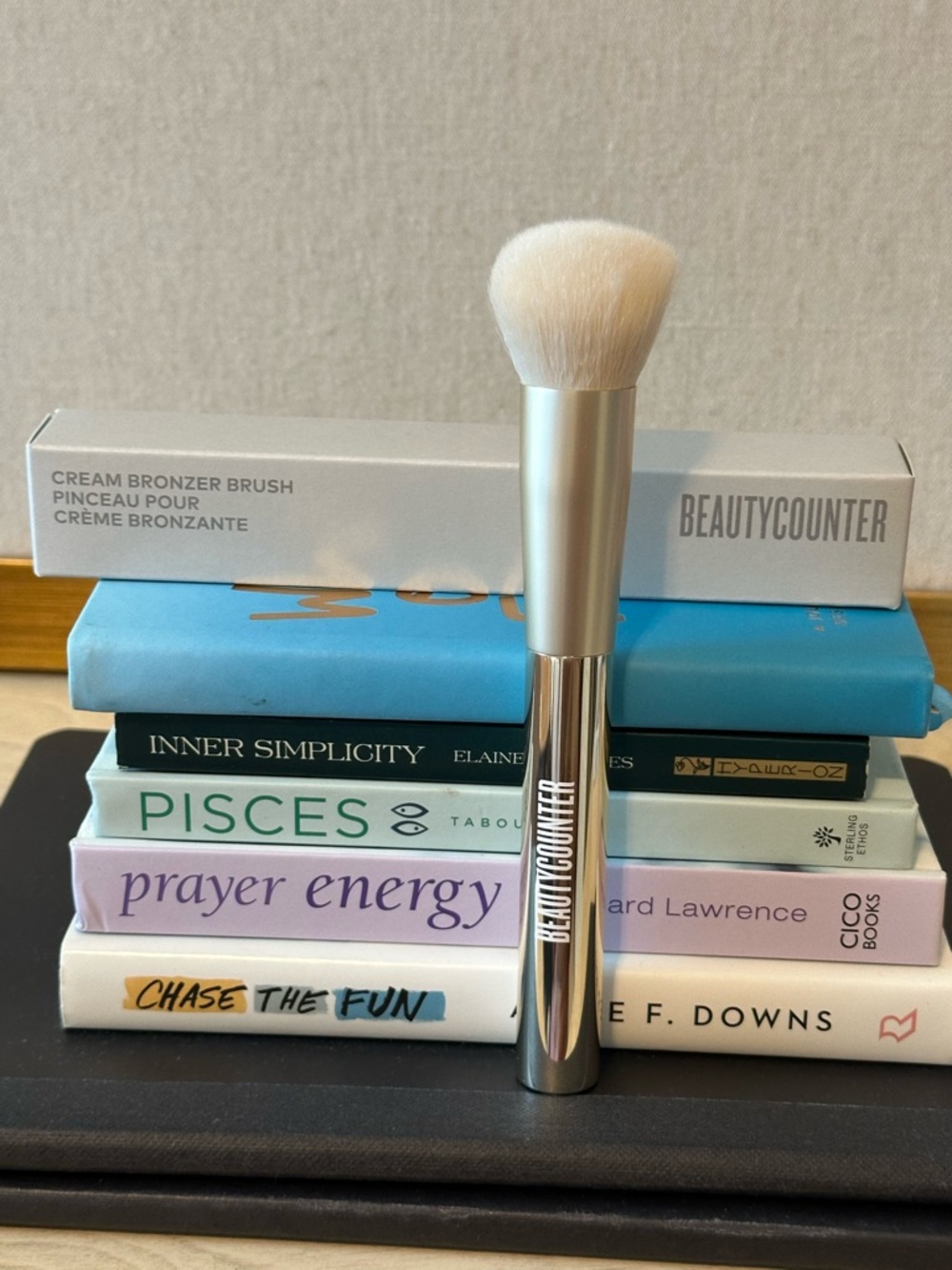Beautycounter Cream Bronzer Brush - White Bristles